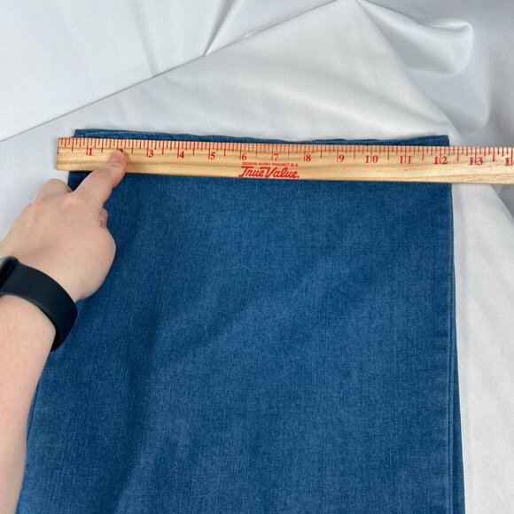 Denim 24/7 Size 34 W Plus Size Wide Leg Jeans Pull On Blue Jeans Flare Leg #1 - Picture 2 of 8